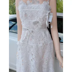 Váy trắng ren 2 dây thướt tha dịu dàng Giá 390k Có siZe S và M Hàng có sẵn giao ngay Hàng đường may đẹp, kỹ, đúng mô tả
