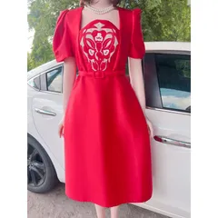 Váy tacta thêu cao cấp Nhìn là yêu ạ Chất tacta ,lót lụa Mặc siêu sang chảnh tôn dáng lun