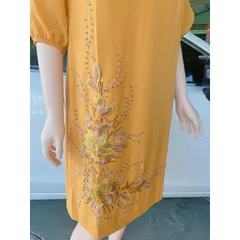Đâm vàng tay xẻ đính kết siêu đẹp Giá 290k Hàng có sẵn giao ngay XL Có co giãn