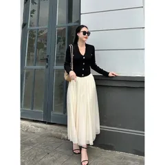 🎉🎉🎆🎆🎄🎄 CHÂN VÁY LƯỚI SIÊU HOT Giá 180k Chất siêu dày dặn đẹp ạ Lưng bo chun co giãn Free sz ạ