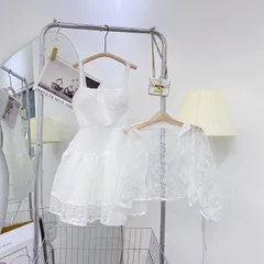 SET ĐẦM 2S TRẮNG REN HOA XOÈ PHỒNG + KHOÁC CROP REN  trắng Đang hot style đầm trong kèm khoác ngoài  sang chảnh