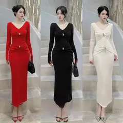 Váy đầm ôm body xoắn ngực tay đai dự tiệc cao cấp Giá 290k Hàng có sẵn giao ngay Có màu đen và màu đỏ