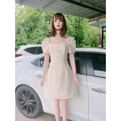 Đầm thiết kế đính kết hoa  khâu thủ công cao cấp tỉ mỉ Chất liệu tapta  Giá 390k Hàng có sẵn giao ngay S Màu kem