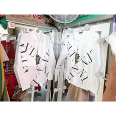 Áo xinh tựu trường,Áo sơ mi trắng cùng mùa tựu trường Em có nhiều mẫu áo trắng sơ mi size nhỏ size lớn nhiều lắm ạ