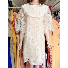 Đầm hoa ren nổi cao cấp  Giá 299k  Hàng có sẵn giao ngay S Size SM  Màu kem  Chất liệu ren cao cấp Hàng chính chủ NH