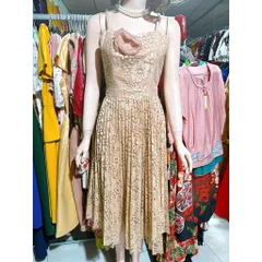 Đầm ren 2 dây siêu đẹp , chất liệu ren cao cấp, đúp lót 2 lớp Hàng có sẵn giao ngay SL  Giá 350k  Màu hồng pastel