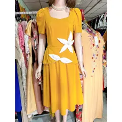 Đầm chất liệu thun umi cao cấp đính hoa nổi siêu đẹp Eo dứoi 84cm mặc đẹp, size SMLXL Màu đỏ và vàng Hàng có sẵn giao