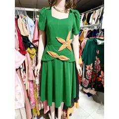 Đầm chất liệu thun umi cao cấp đính hoa nổi siêu đẹp Eo dứoi 84cm mặc đẹp, size SMLXL Màu đỏ , vàng, xanh lá, đen