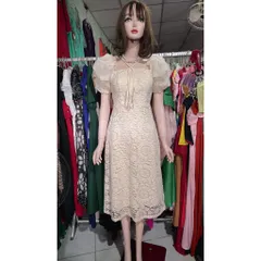 Đầm ren phối ren xoè dài hoa cúc tay tơ bồng nhún Màu kem Hàng có sẵn giao ngay SM, eo dứoi 70cm mặc đẹp Đúp lót