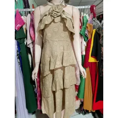 Đầm yếm tầng màu nâu tây siêu đẹp Hàng có sẵn giao ngay Size SML Phía sau bo chun co giãn dễ mặc Có sẵn mút ngực
