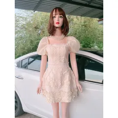 Hàng mới Đầm đính kết hoa cao cấp Giá 420k Hàng chính chủ ND màu kem S Hàng có sẵn giao ngay