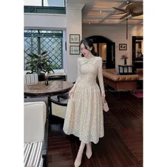 Đầm dự tiệc sang trọng chất ren chỉ thêu cao cấp dài tay ,đính nút bọc cổ tròn đính nơ thiết kế dáng dài maxi dài l