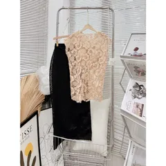 sét áo ren + váy ren + áo lót bên trong  có kèm thêm ảnh chụp thật chất liệu ren / tone  màu nude trẻ trung nữ tính
