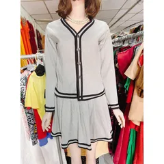 Sét nữ dài tay áo cardigan kèm chân váy xếp ly, bộ len tăm áo và chân váy xòe Hàng có sẵn giao ngay Giá 290k