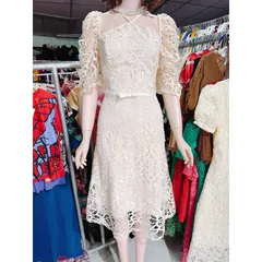 Đầm ren trắng kem cổ yếm Giá 390k Hàng có sẵn giao ngay XL Chất liệu ren cao cấp Đúp lót 2 lớp Có đủ size SMLXL