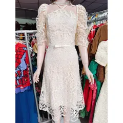 Đầm ren trắng kem cổ yếm Giá 390k Hàng có sẵn giao ngay XL Chất liệu ren cao cấp Đúp lót 2 lớp Có đủ size SMLXL