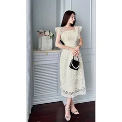 Đầm ren siêu đẹp Size SM Hàng có sẵn giao ngay Đúp lót 2 lớp Màu kem và màu ren Giá 320k