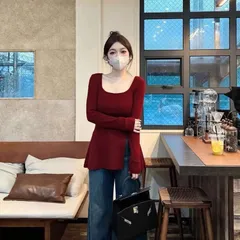 Áo thun cotton dài tay xẻ tà nữ kiểu Pháp dáng rộng chiều dài vừa phải Hàng có sẵn giao ngay Màu đỏ Giá 190k