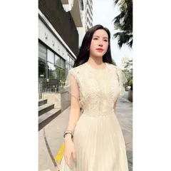 Váy đầm thiết kế ren be xếp ly dáng dài  Hàng cao cấp  Giá 420k  Hàng có sẵn giao ngay L  Màu kem  Hàng của Teng Design