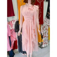 Đầm maxi cổ yếm đính kết bánh bèo đi biển. đi tiệc quá xinh Hàng có sẵn giao ngay L Chất liệu voan tơ 2 lớp cao cấp