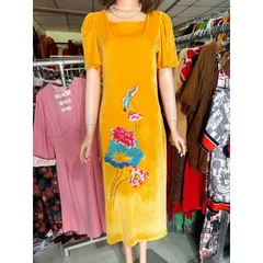 Đầm nhung hoa sen thêu Hàng có sẵn giao ngay Giá 299k Dưới 70kg mặc đẹp