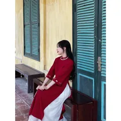 Áo dài Tết - Áo dài cách tân màu đỏ thiết kế tay lỡ dáng suông chất nhung thêu 2 tà cách điệu Hàng có sẵn giao ngay