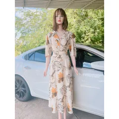 đầm cổ vest dáng dài