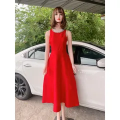 Đầm tiệc đính hạt cổ Chất liệu tapta cao cấp Giá 350k Hàng có sẵn giao ngay S
