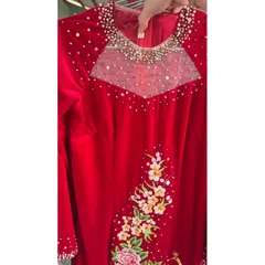 Áo dài nhung thêu đính kết màu đỏ Giá 600k Hàng có sẵn giao ngay  Size 2XL và 4XL Quần 90k/ cái