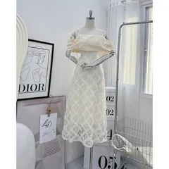 Đầm ren kem trễ vai 2 dây Giá 299k Hàng có sẵn giao ngay