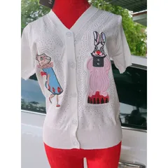 Áo Dệt Kim Tay Ngắn Cổ Chữ v In Họa Tiết Hoạt Hình  Giá 190k Hàng có sẵn giao ngay