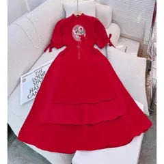 Đầm đỏ thêu hoa siêu đẹp Giá 320k Hàng có sẵn giao ngay Chất liệu gấm cao cấp, hàng đúp lót