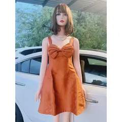 Đầm tapta đính nơ màu cam Hàng đúp lót 2 lớp Hàng có sẵn giao ngay Giá 290k Hàng cao cấp, xịn xò
