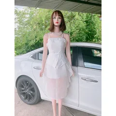 Đầm dự tiệc tapta phối voan tơ siêu đẹp Maù trắng Hàng có sẵn giao ngay L Đup lót 2 lớp Giá 390k