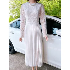 Đầm ren tay dài ren nổi Giá 390k Hàng có sẵn giao ngay Màu trắng