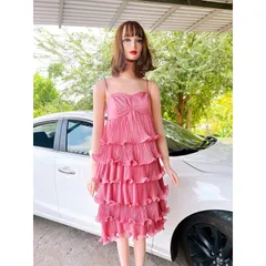 Đầm tầng màu hồng bo chun phía sau Giá 290k Hàng có sẵn giao ngay M
