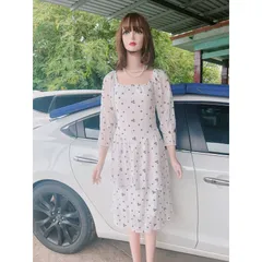 Đầm midi hoa nhí cổ vuông tay bồng bánh bèo chất liệu vải xốp Giá 250k Hàng có sẵn giao ngay