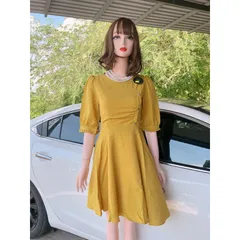 Đầm xoè cách điệu đinh nút Giá 290k Hàng có sẵn giao ngay Màu vàng chanh