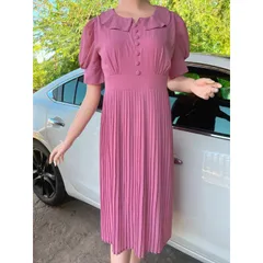 Đầm dập ly màu hồng Giá 290k Hàng có sẵn giao ngay
