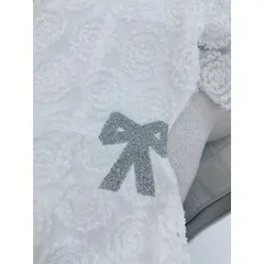 Đ REN HOA TRẮNG TRÒN BASIC ĐÍNH NƠ ĐÁ Nhẹ nhàng mà đẹp đúng ko mấy bà ơi 😍 Giá 290k
