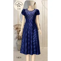 Giá 330k Hàng có sẵn giao ngay  free size 70kg Hình chup thật 100%