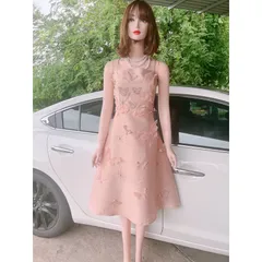 Đầm tapta 2 dây đính siêu xinh Hàng cao cấp Giá 420k Hang có sẵn giao ngay L