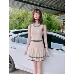 Set áo + chân váy len  Hàng có sẵn giao ngay Giá 290k/ set