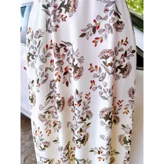Đầm hoa phía sau bo chun co giãn dễ mặc Giá 290k Hàng có sẵn giao ngay Chất liệu lụa mango đẹp