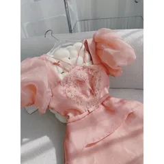 ĐẦM CỔ YẾM TẦNG BÈO TƠ HỒNG ĐÍNH HOA TAY PHỒNG Giá 390k Hàng có sẵn giao ngay
