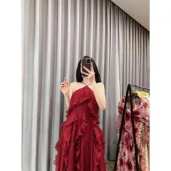 Đầm yếm maxi màu đỏ Hàng có sẵn giao ngay S Hàng chính chủ C  Giá 299k Hàng đúp lót 2 lớp