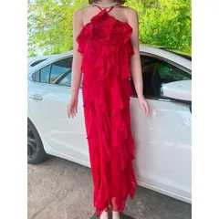 Đầm yếm maxi màu đỏ Hàng có sẵn giao ngay S Hàng chính chủ C  Giá 299k Hàng đúp lót 2 lớp