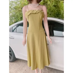 Đầm 2 dây ngực cách điệu Giá 290k Hàng chính chủ ND Hàng có sẵn giao ngay M