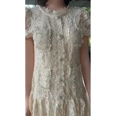 Đầm ren maù kem  Chính chủ NH Giá 290k Hàng có sẵn giao ngay 2S