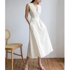 Đầm trắng như hình Giá 290k Hàng có sẵn giao ngay Hàng đường may đẹp, kỹ, đúng mô tả.  100% sử dụng hình ảnh thật của s